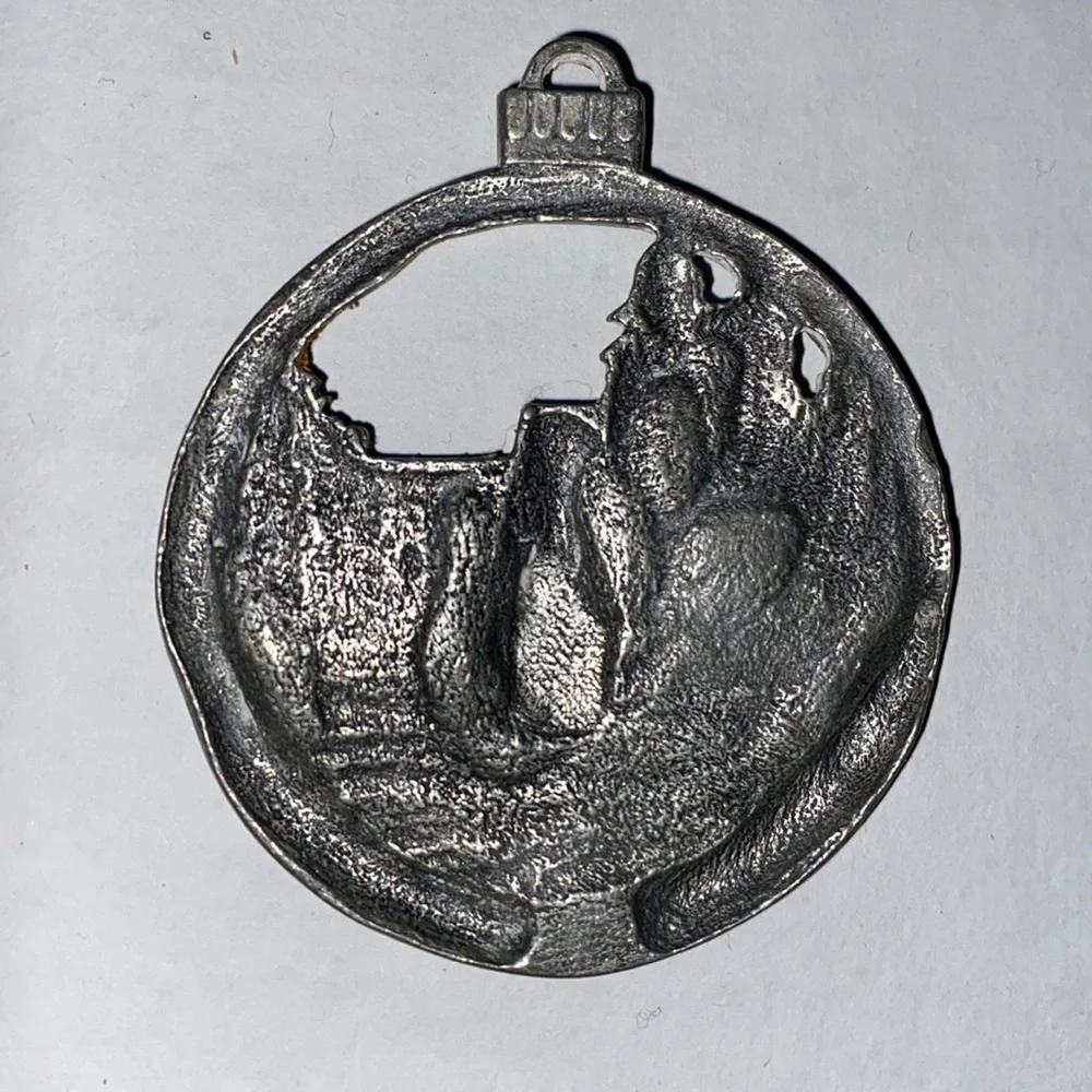 VTG Style 2007 Reminisce Magazine Pewter Collector Ornament Snow Sled
